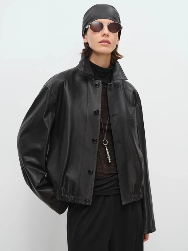 سترات قصيرة غير رسمية من الجلد الطبيعي للنساء لربيع وخريف 2025 معطف جديد راقي وبسيط وكلاسيكي ناعم أسود من جلد الغنم الحقيقي #3