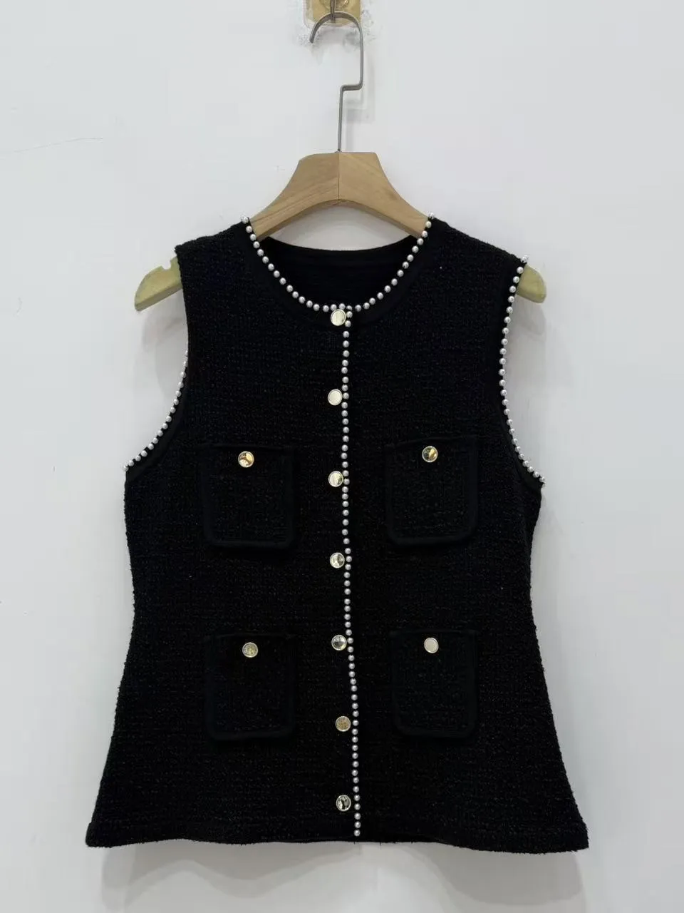 

MaSandeS Autumn Winter Women's Bla iny Sequin Svel Knitted Vest Commute Sle round Ne Single Button Closure