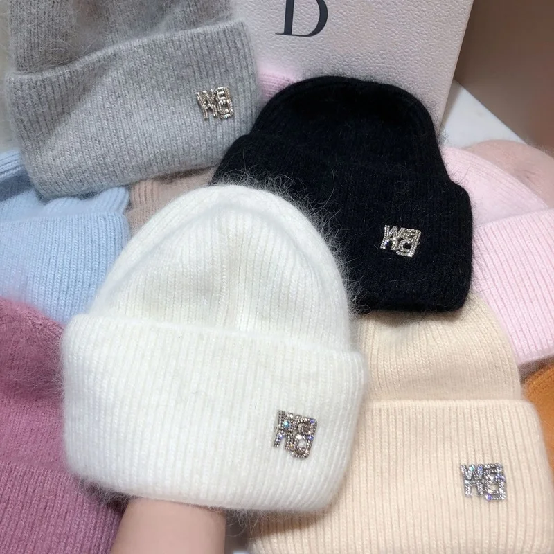 

New Angora Rabbit Fur Thick Knit Hat Woman Winter Beanies Luxury Rhinestones Letter Knit Bonnet Lady Autumn Winter Warm Skullies