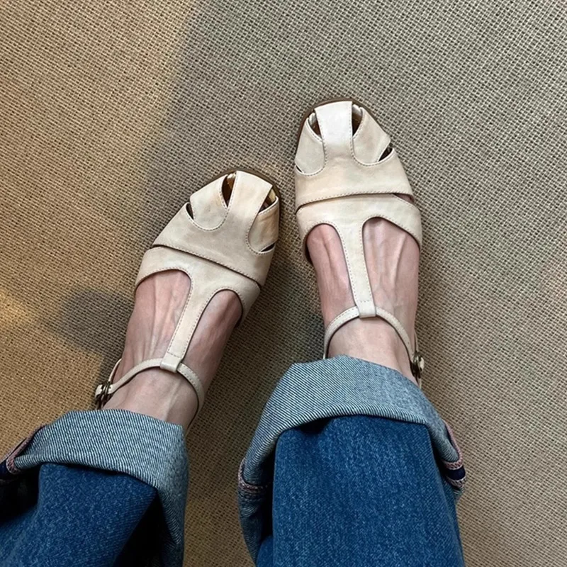 

Женские полые дышащие сандалии в римском стиле в стиле ретро, новинка 2025, модная элегантная повседневная обувь с одной полосой, удобная повседневная обувь с пряжками