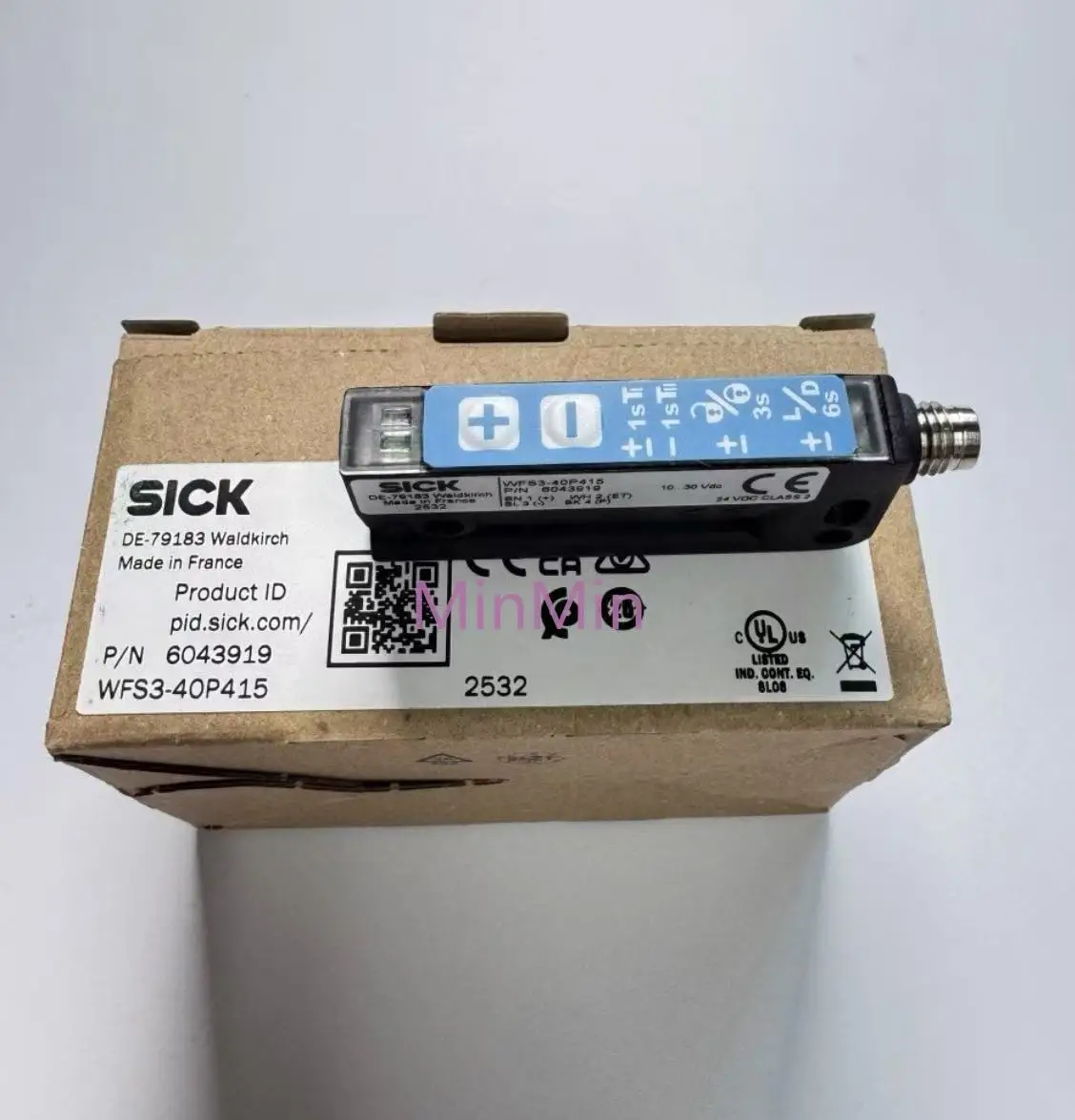 Brand new original SICK sensor WFS3-40N415 WFS3-40P415 slot type electric eye labeling machine label sensor