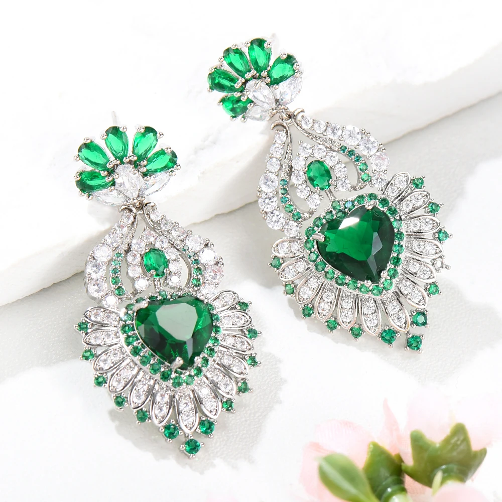 

Soramoore New Luxury Romantic Green Purple Drop Earrings For Women Wedding Party Shiny Earrings Fashion Jewelry High Quality