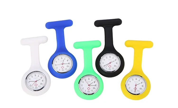 Super practical nurse family pocket watch convenient to use a variety of colors on the quartz surface can choose