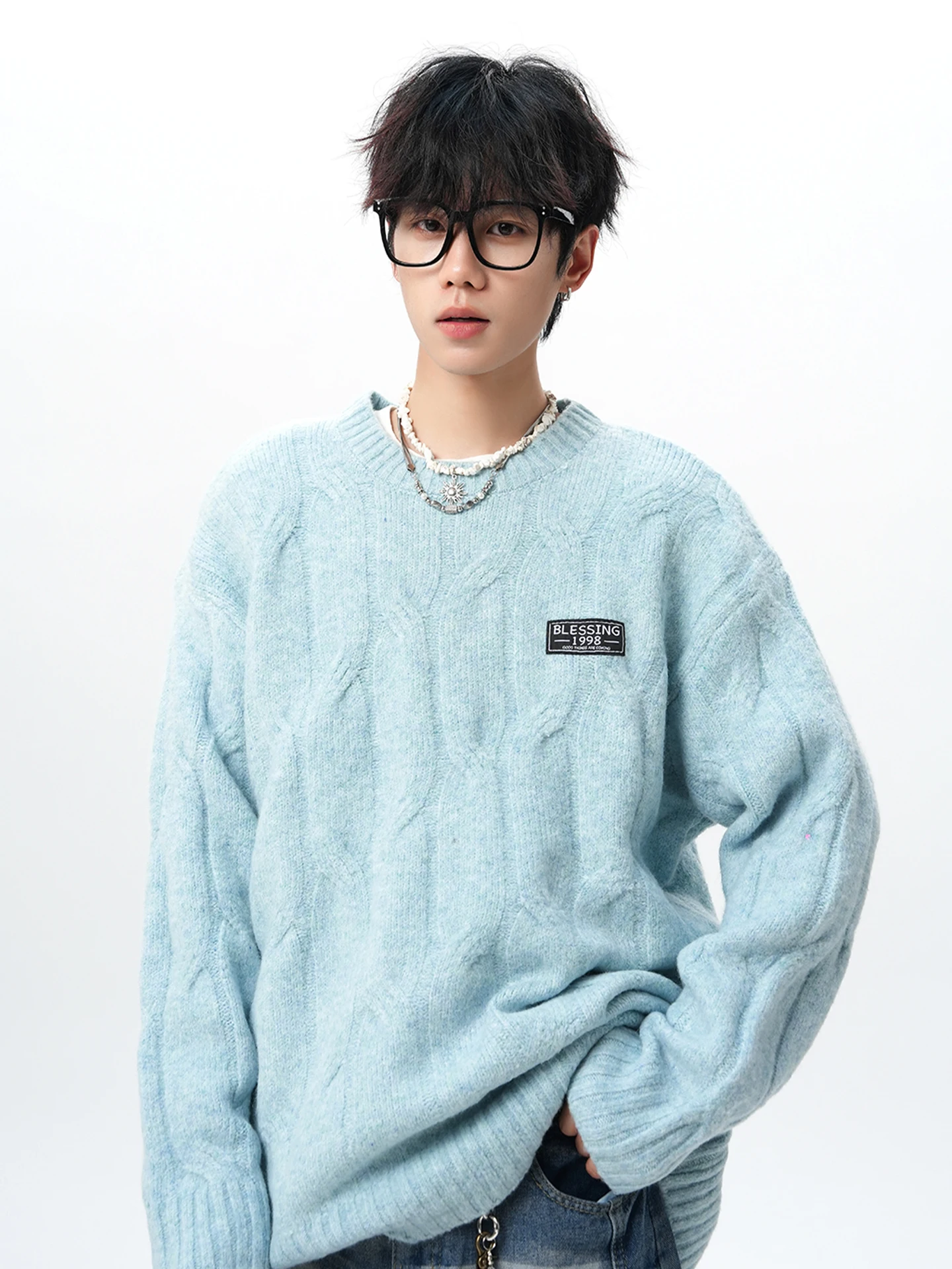 

Мужской свитер в американском ретро-стиле, зимний тренд, свободный крой, повседневный, вязаный, с узором косы, для ношения под одеждой, мужская мода