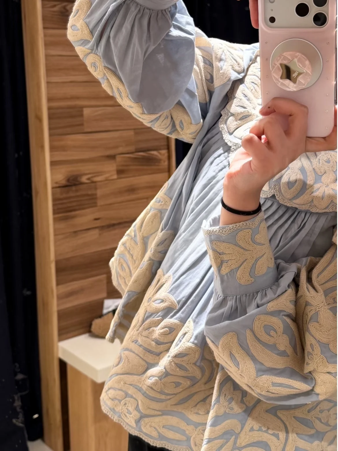 

Женская рубашка HEIDD с объемной вышивкой, в стиле ретро, с воротником-стойкой, свободного кроя, с длинным рукавом, из хлопка, для повседневной носки, премиум-класса, весна 2026