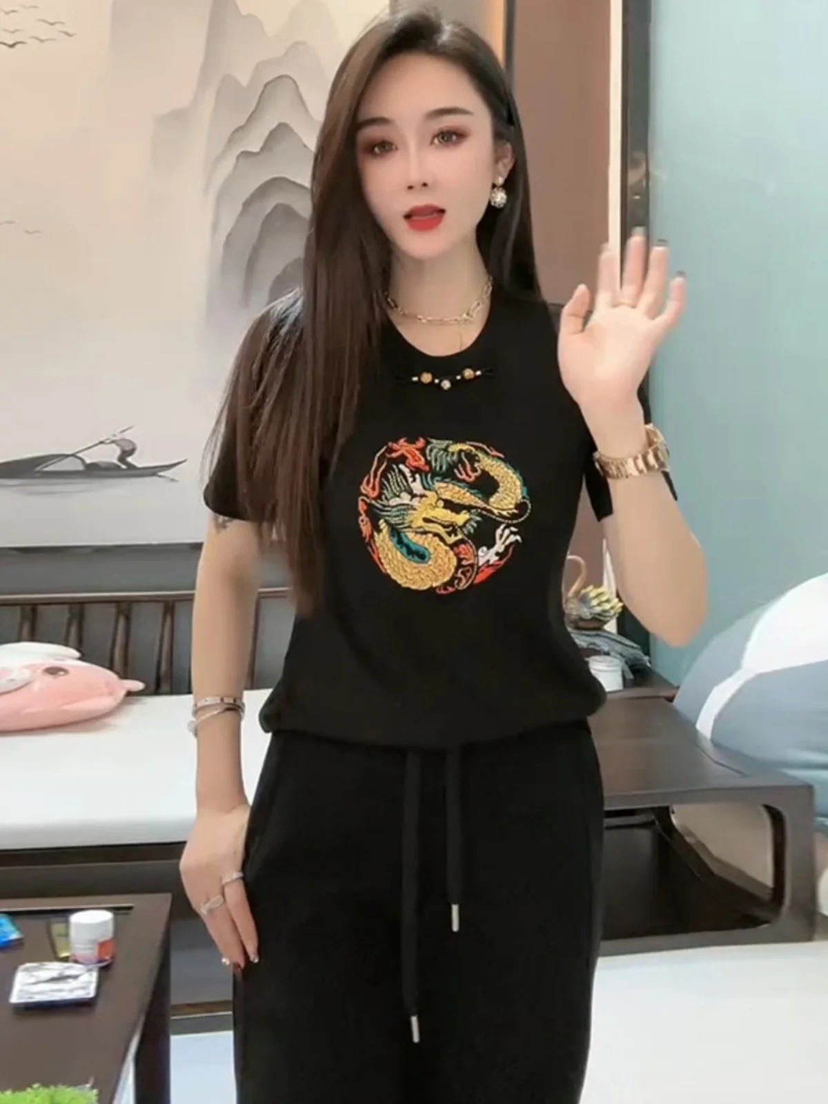 

New Chinese Style Heavy Embroidery Loose Fit Short Sleeve T-Shirt Women's Summer Fashion Casual Comfortable Breathable Top