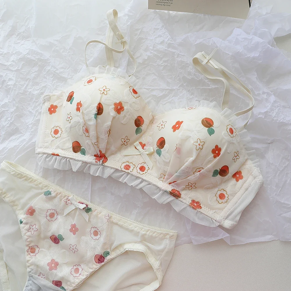 

Fruit summer cute sweet girl underwear small breasts gathered up support lingerie anti-sagging strapless two wear bra set