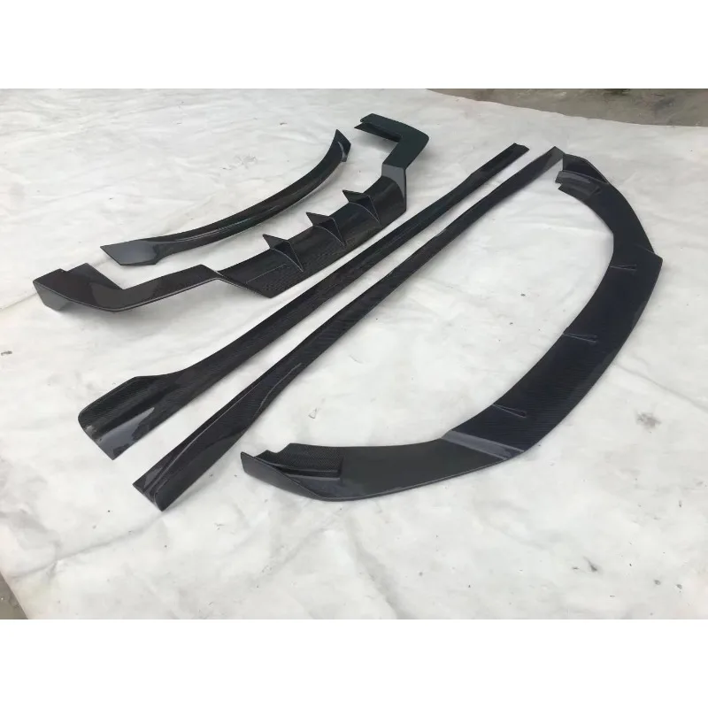Runde Perfectly Adapts Quattroporte Upgraded and Modified 3D Style High-quality Carbon Fiber Body Kit Car Bumper
