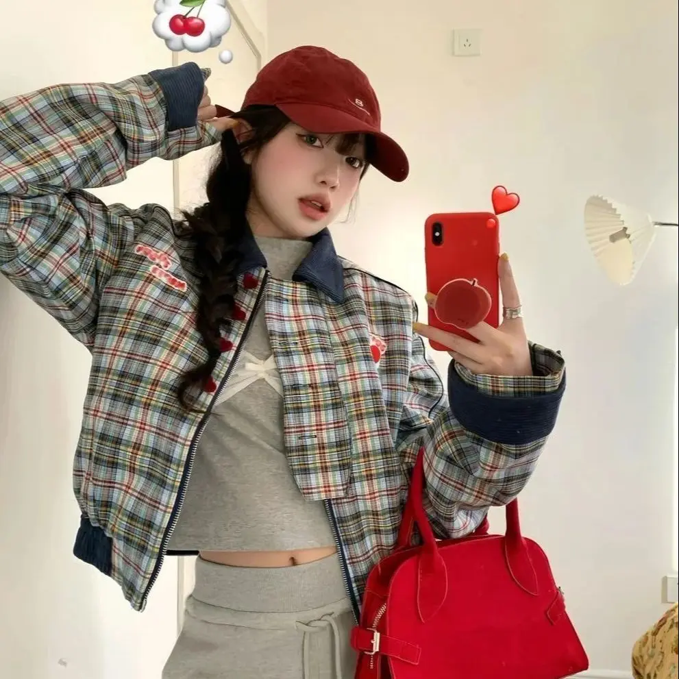 

American Retro Love Plaid Lapel Jacket Women 2025 Spring New Design Loose Versatile Long-Sleeved Jacket Top