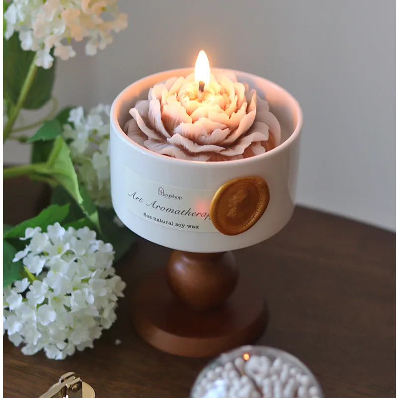 Sweet Wild Berry Fragrance Gift Box Ceramic Tall Candle Cup Exquisite Carved Candle Stand Safe Diffuser For Pregnant Women Pets