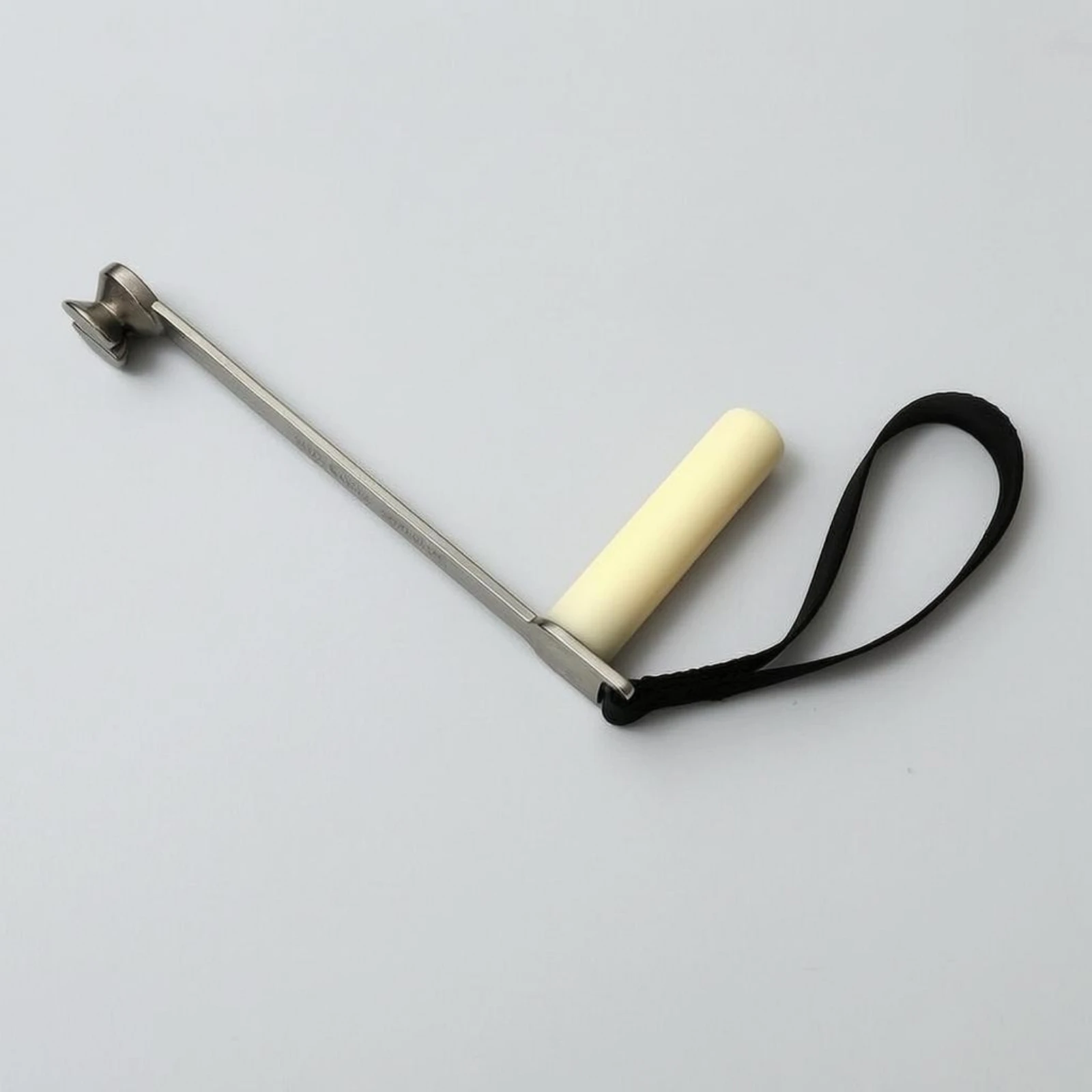 kite-line-puller-cylindrical-grip-stainless-steel-kite-puller-outdoor-accessory-lever-like-lightweight