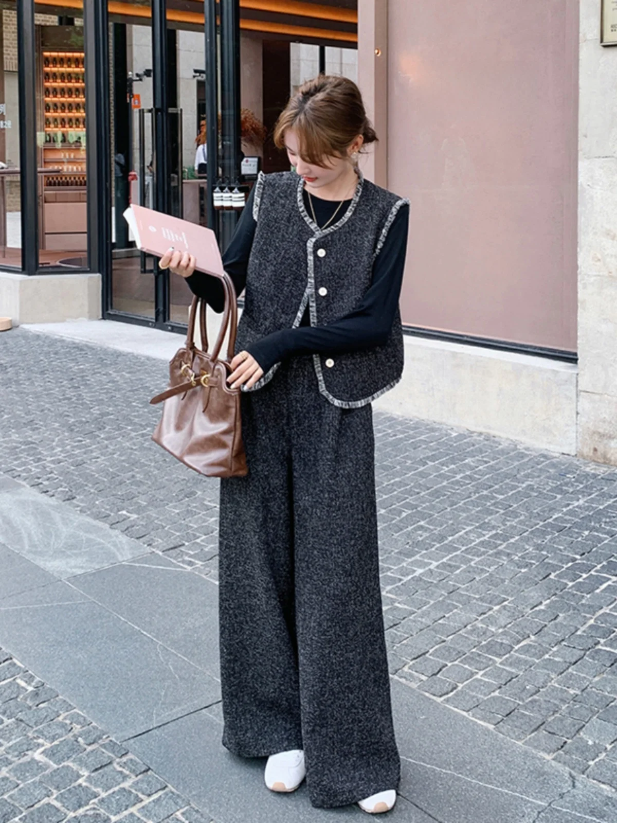 

ay Faionable Vest Wide Leg Pants Women's Two-Piece Set Autumn 2026 New Sle Ele Luxury High-End Feeling