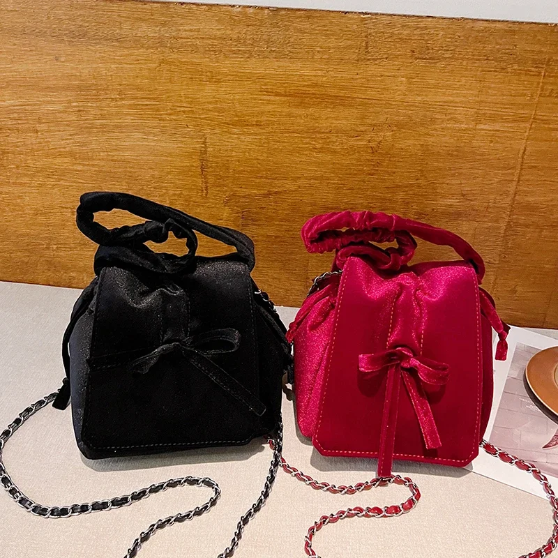 Solid Color Velvet Bow Chain Hasp Shoulder Bags New Large Capacity Retro Handbags Simple Sewing Thread Soft Youth Crossbody Bags