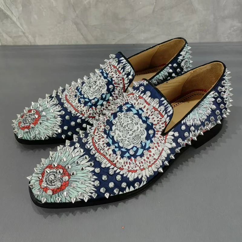 Italy Fashion Men's floral Print Shoes High Quality Full Spikes Loafer Handmade Rivet Shoes Men Dress Shoes Casual Loafers