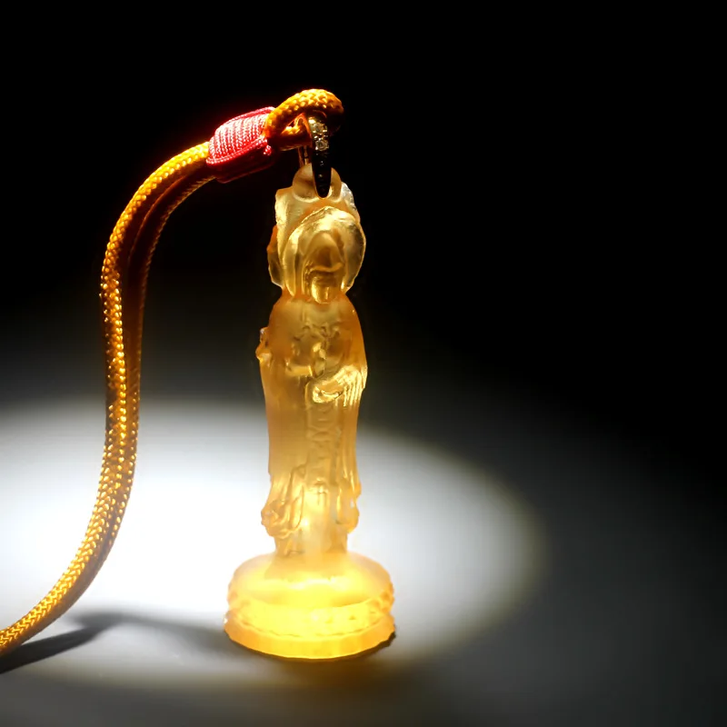 colgante-de-guanyin-esmaltado-de-tres-lados-de-estilo-chino-amuleto-de-la-suerte-y-bendicion-collar-para-hombres-y-mujeres-uso-diario-buena-suerte