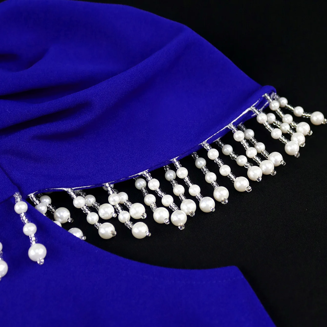 Robe perlée à col rond, moulante, Design découpé pour fête et Banquet, nouvelle collection 2025