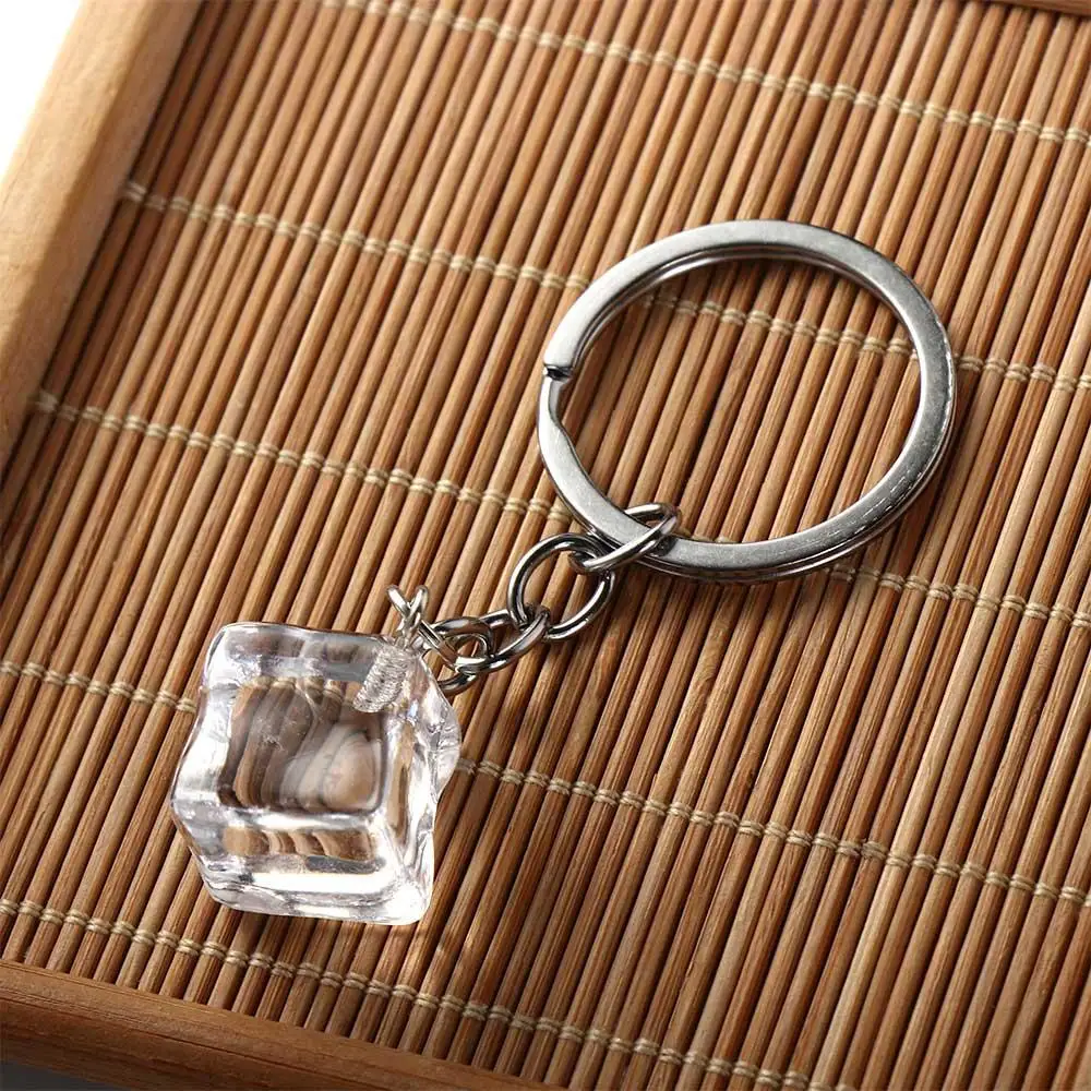 3D Ice Cube Ice Cube Acrylic Pendant Transparent Simulation Ice Cubes 3D Geometric Ice Keychain Acrylic Fashion Pendant