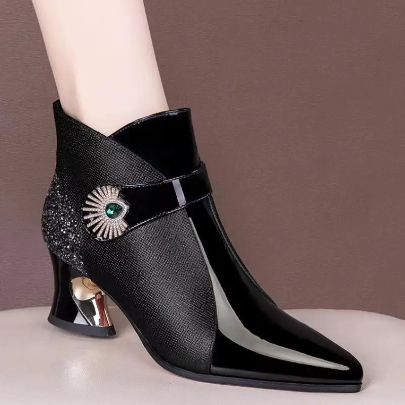 Fashion Ankle Boots Mother Thick Heel Metal Sequin and Velvet Warm Latin American New Women\'s Boots Pointed Toe Rhinestone Boots