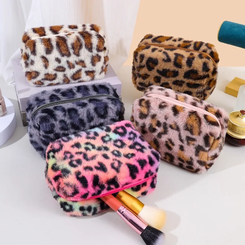 Leopard Print Soft Plush Cosmetic Bag, Maquiagem Bag, artigos de higiene pessoal portátil Bag, Skincare Produto Armazenamento, Travel Organizer, Novo