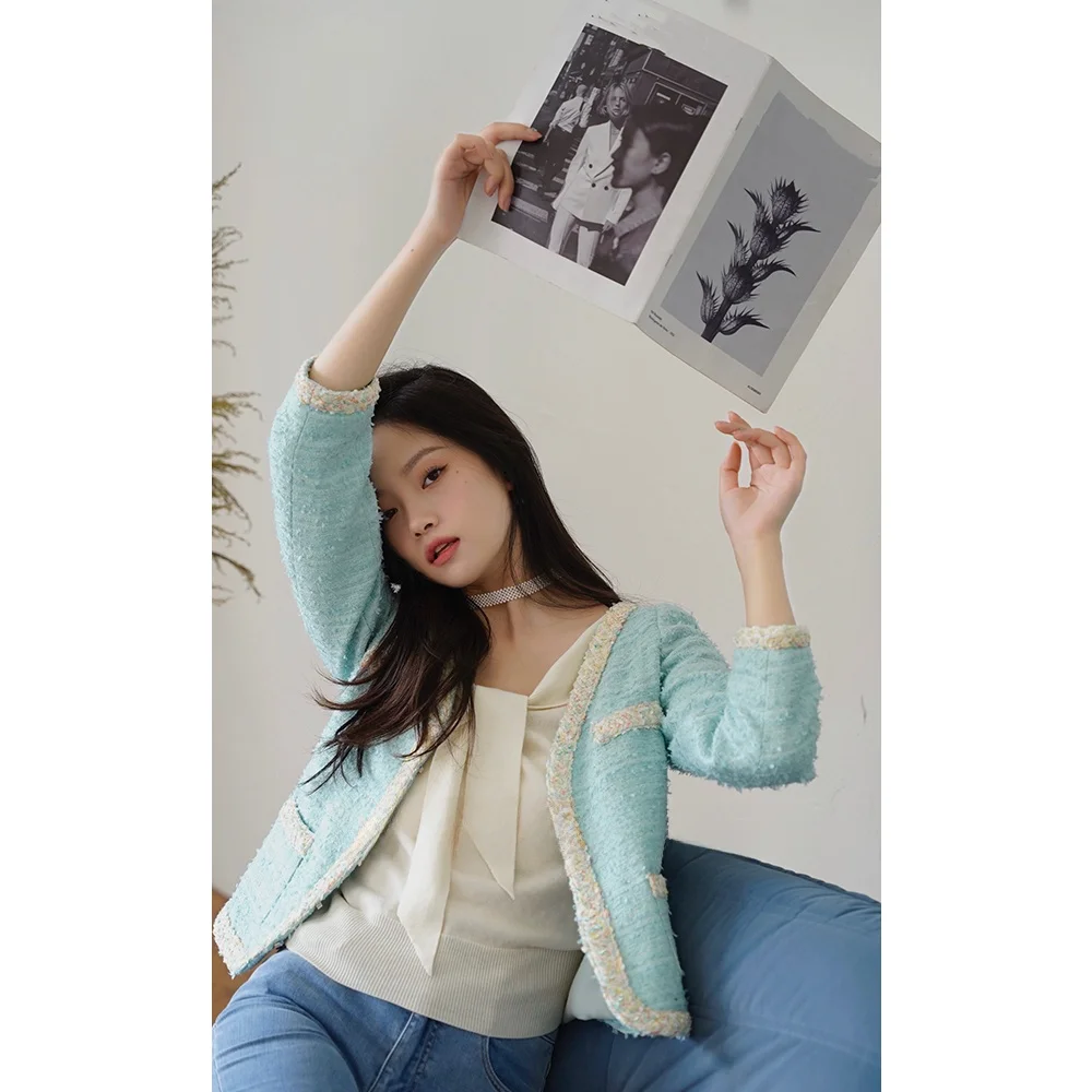 

Wcouture Original Dry een And Blue Bouclé Jaet with Large V-Ne Ele Sweet Sle Long Sve Polyester Fibre Coat