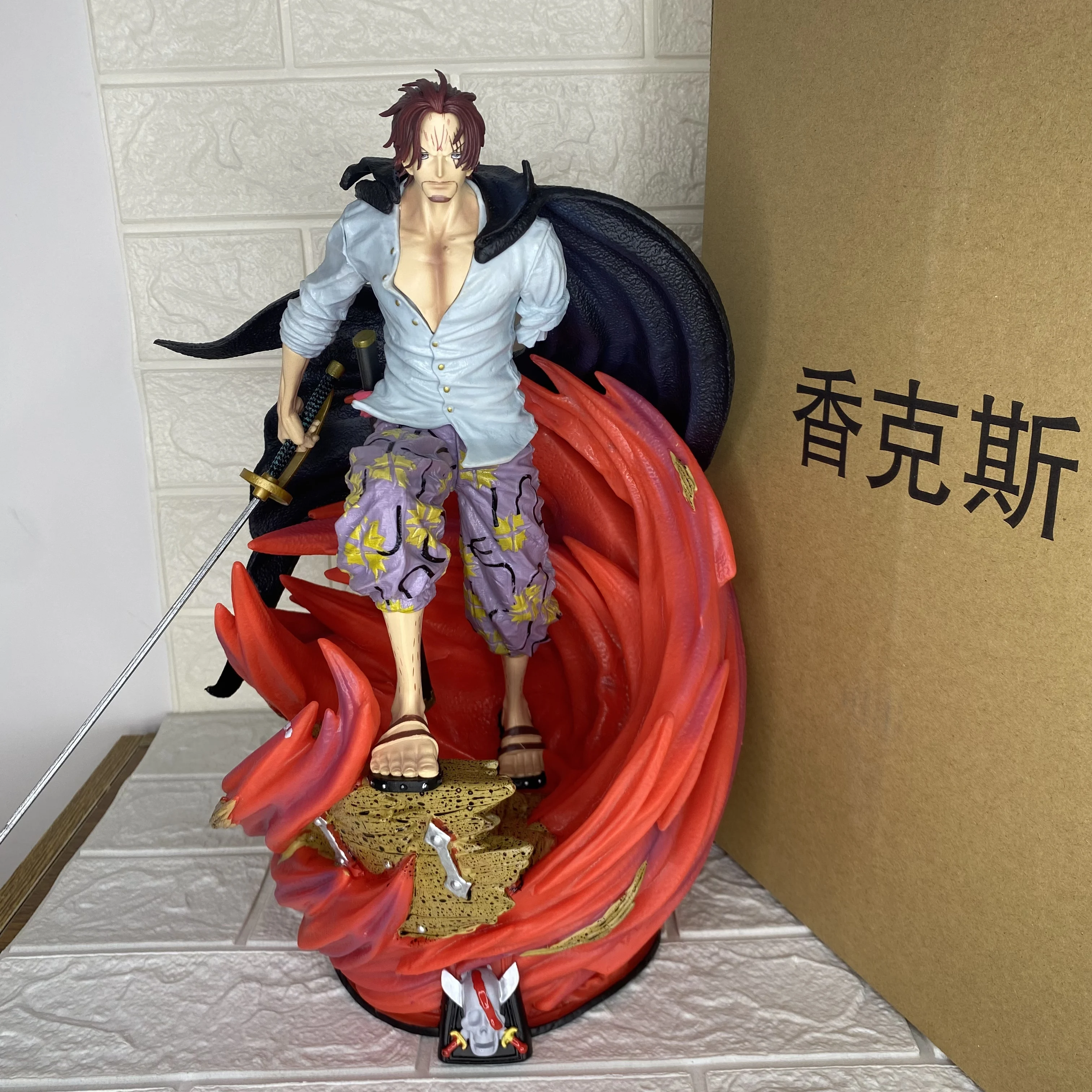 

One Piece Four Emperors Red Haired Shanks -36CM Battle Scene Doll Set Box Set Handmade Model