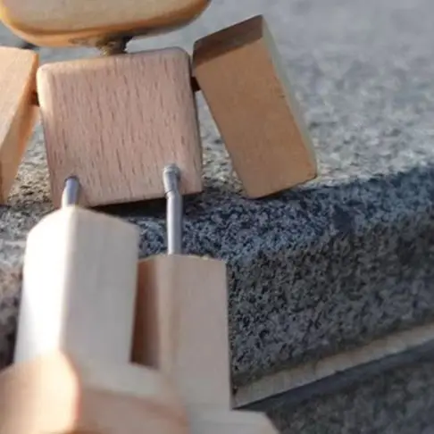 

Автомобильные украшения ручной работы, экшн-фигурка, забавный пупс, декор приборной панели автомобиля, маленькие куклы, автомобильные украшения, креативные подарки