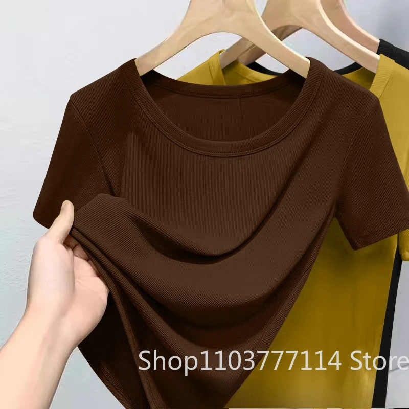 Sommerliches Damen-T-Shirt mit Rundhalsausschnitt, modisch, trendig, locker geschnitten, kurzärmelig, weich, atmungsaktiv, lässiges Oberteil, ideal für den Alltag, Streetstyle-Outfit. – Detail 6
