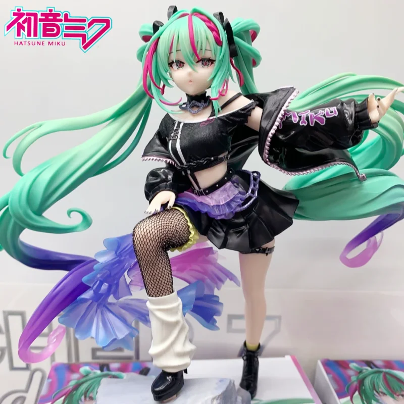 sega-figurizm-vocaloid-hatsune-miku-punk-style-statuetta-anime-da-collezione-punk-future-ornamento-da-scrivania-personalizzato