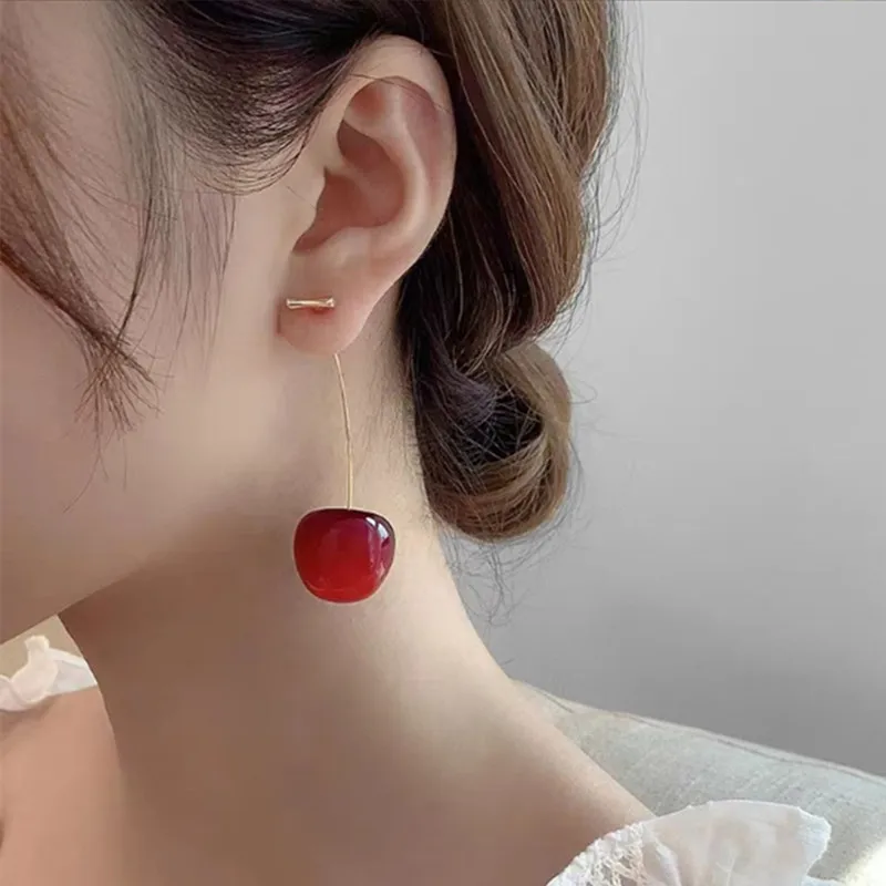 New Red Cherry Fruit Earrings, Sweet and Fashionable Women\'s Earrings