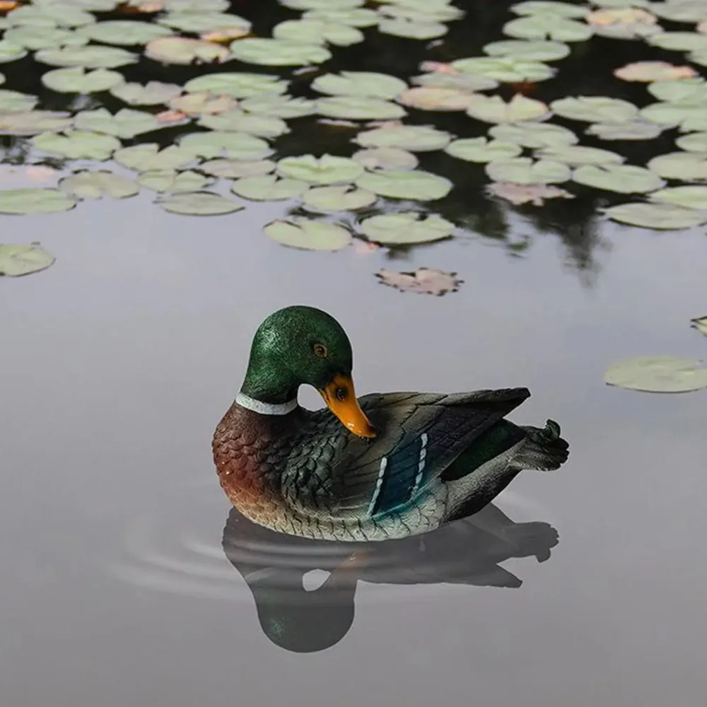 Cute Swan Sculpture Courtyard Pond Creative Realistic Mandarin Duck Statue Resin Floating Artificial Duck Statue