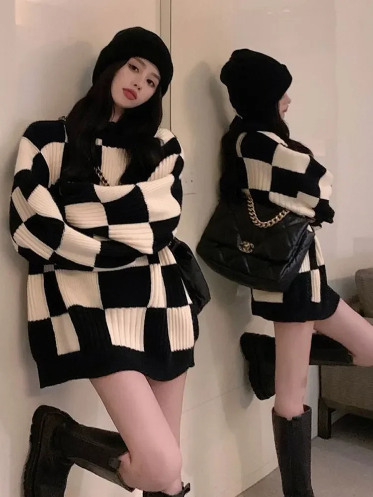 Women Pullovers O-neck Checkerboard Mid-length Sweaters Autumn Winter Design New Loose High-end Knitted Tops Street All-match