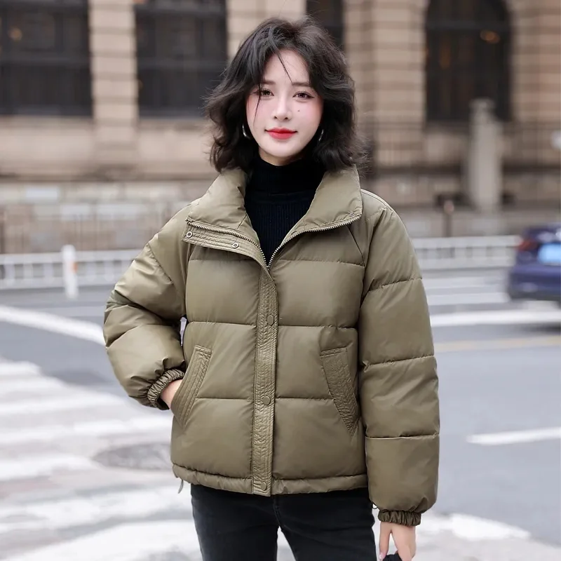 Doudoune rembourrée pour femme, Parkas courtes, Stand UR, Pain chaud épais, Vêtements en coton, Vêtements d'extérieur en cuir ample, Mode d'hiver, Nouveau, T558