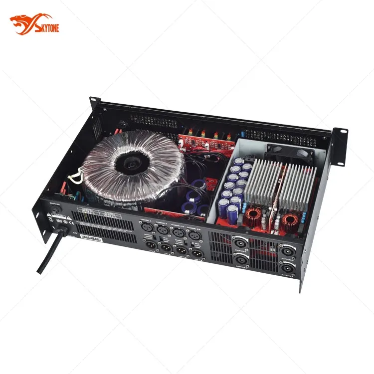 DF41300 Профессиональный усилитель