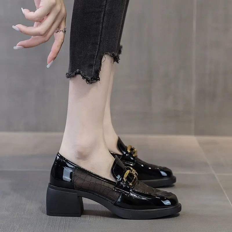 

Summer Breathable Women's Loafers with Soft Sole Chunky Heel Genuine Leather Slip-On for Warm Weather Comfort and Stylish Look