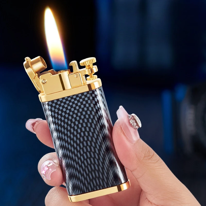 2024 Creative Metal One Click Ejection Ignite Kerosene Lighter Safety Lock Buckle Retro Personalized Lighters Smoking Wholesale