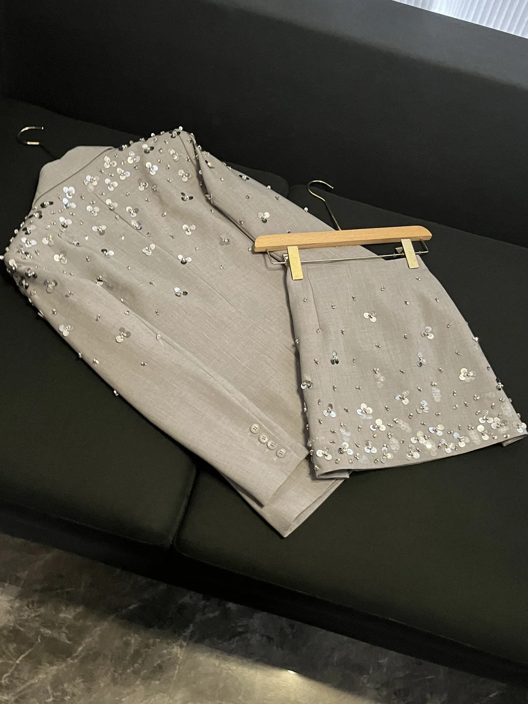 

ey Suit Skirt Set Heavy Industry Beaded iny Faion ort Skirt Set Two Piece Set B0000 for Women Long Sve Western Sle