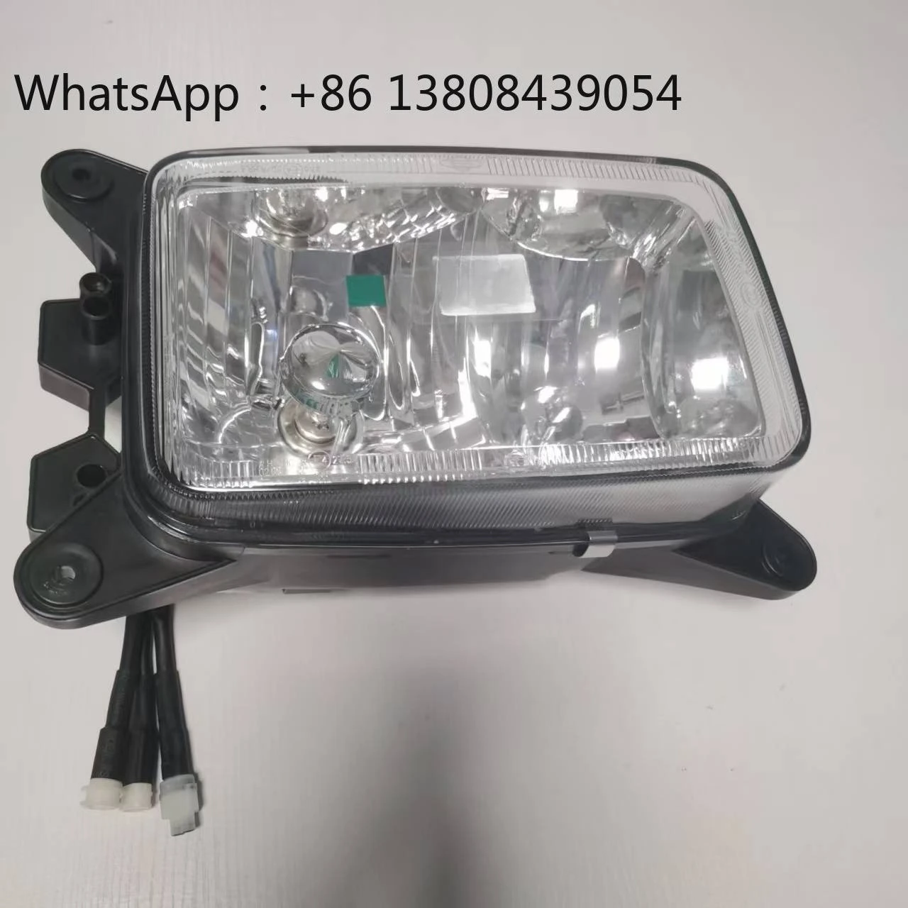 

Original Factory DZ9100720057 Left Headlight High Quality Replacement OEM Certified New Condition Truck Parts