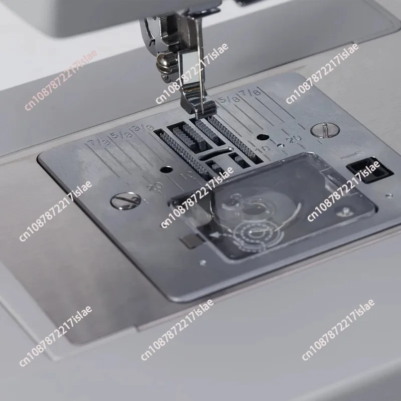 Household Electric Sewing Machine, Metal Body, Powerful for Thick Materials and Overlocking