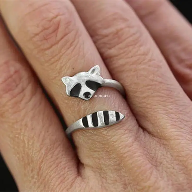 Fashion Creative Silver Color Raccoon Female Ring Cute Animal Opening Rings for Women Party Adjustable Jewelry Anillos Gifts