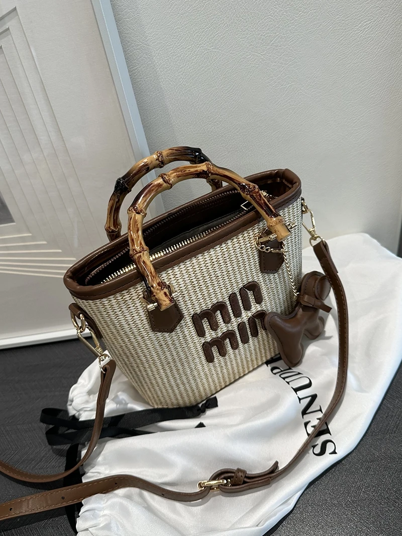 Good quality vegetable basket bag female 2024 new autumn and winter leisure seaside vacation messenger bag portable bucket bag