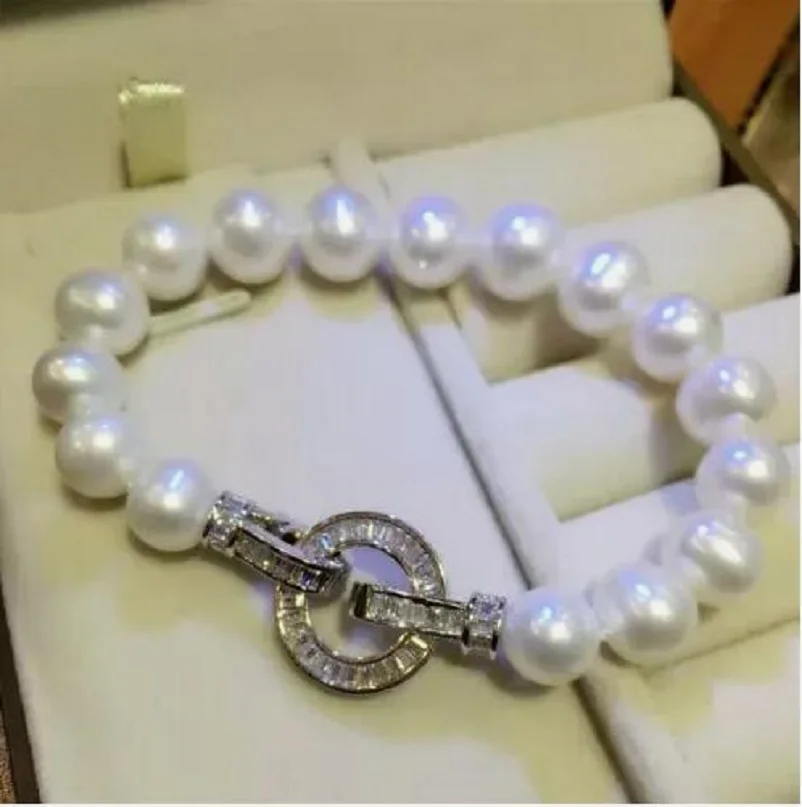 Bestselling 7.5-8 inch natural AAAA South Sea white pearl 9-10mm bracelet in 14kCustomized Jewelry