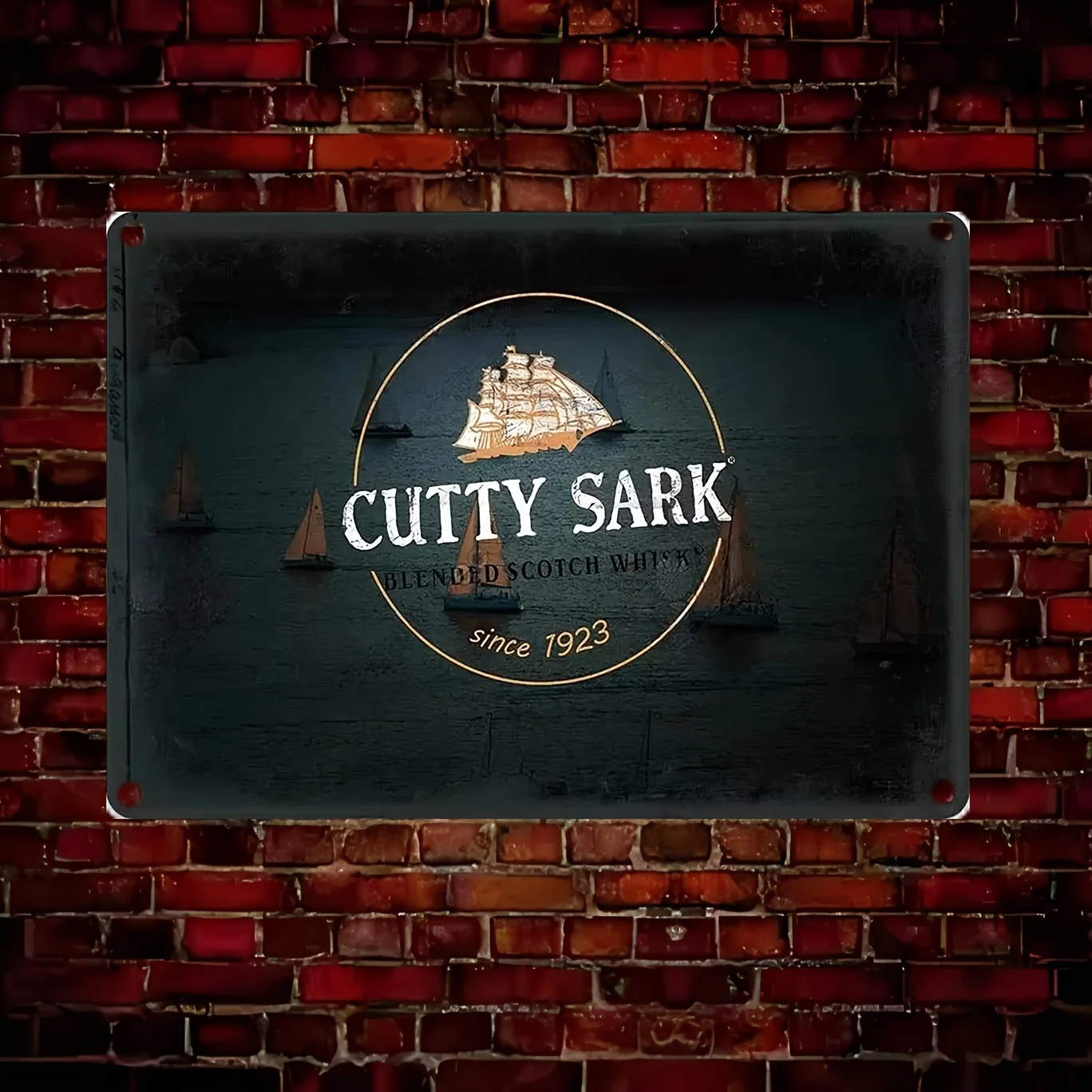 Cutty Sark Whisky Letrero de metal de estaño, decoración artística de pared de hierro para el hogar, bar, cueva de hombre, placa decorativa de garaje antigua, idea de regalo única,