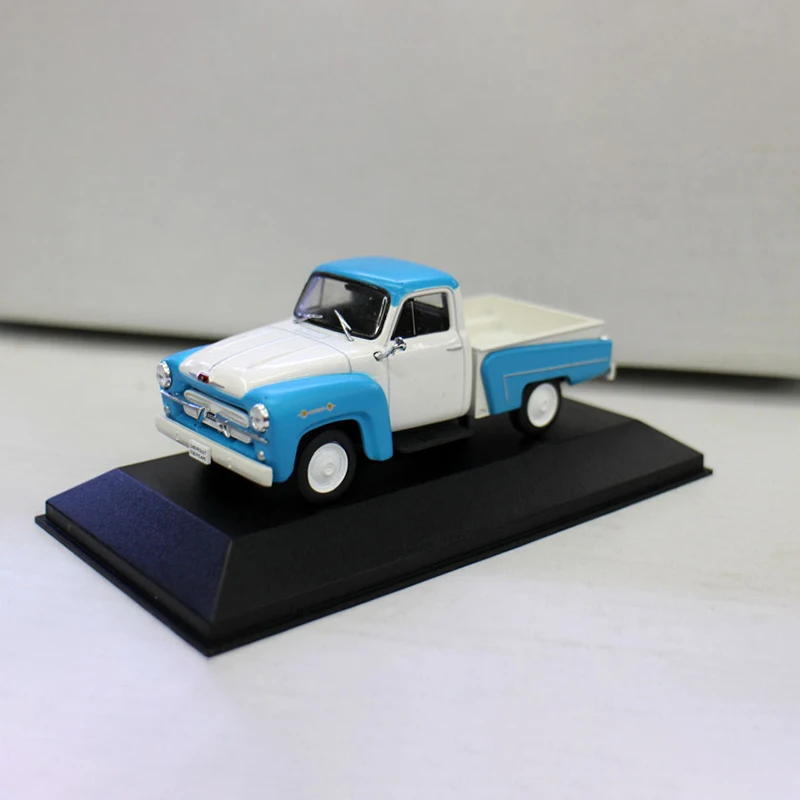 IXO Diecast 1:43 Scale 3100 PICAPE 1964 Pickup Alloy Car Model Finished Product Simulation Toy Collection Gift Static Model