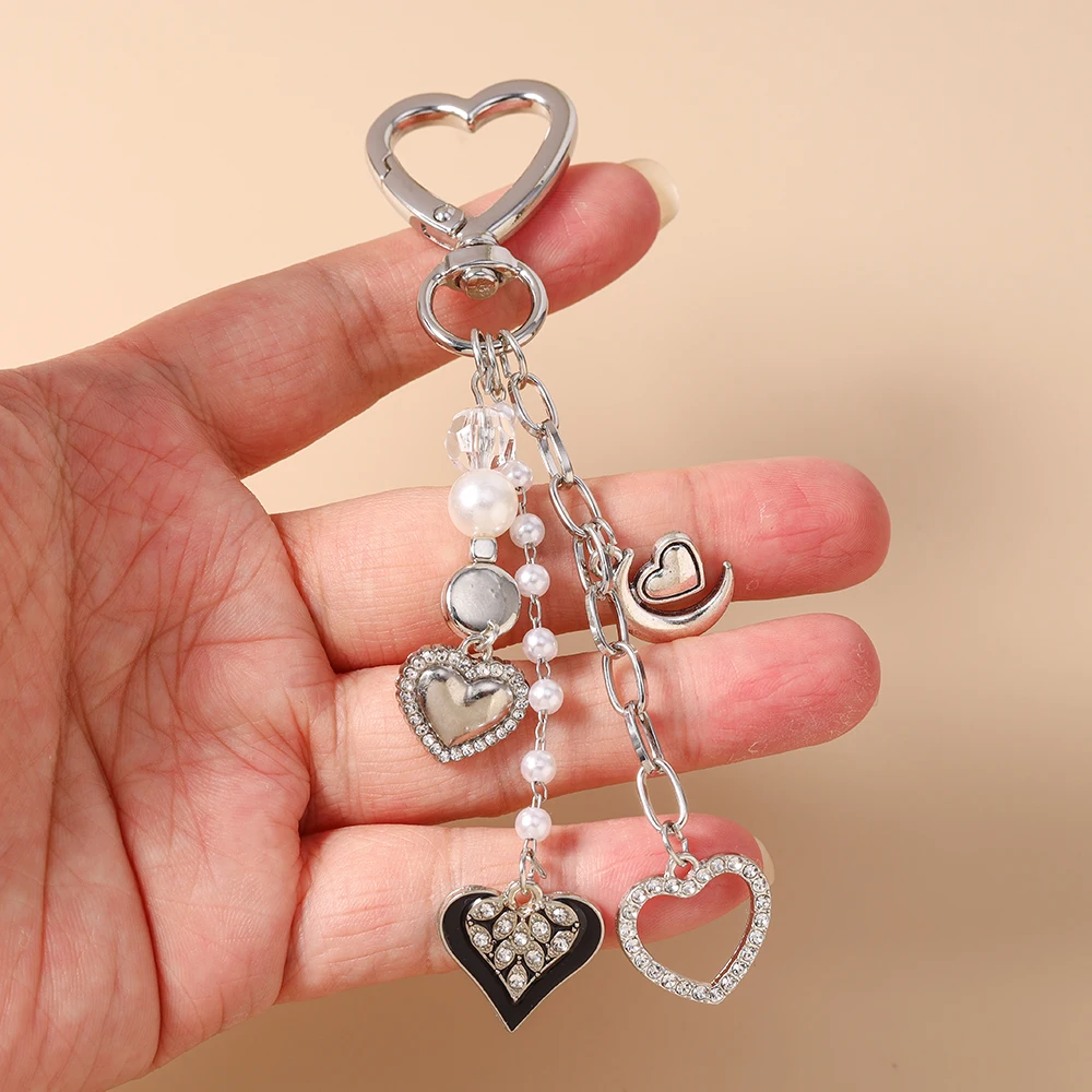 Aihua Niedlicher Kristall-Liebesherz-Schlüsselanhänger für Frauen und Mädchen, Perlen-Schlüsselring-Anhänger für Damenhandtaschen, DIY-Schmuckgeschenke – Detail 4