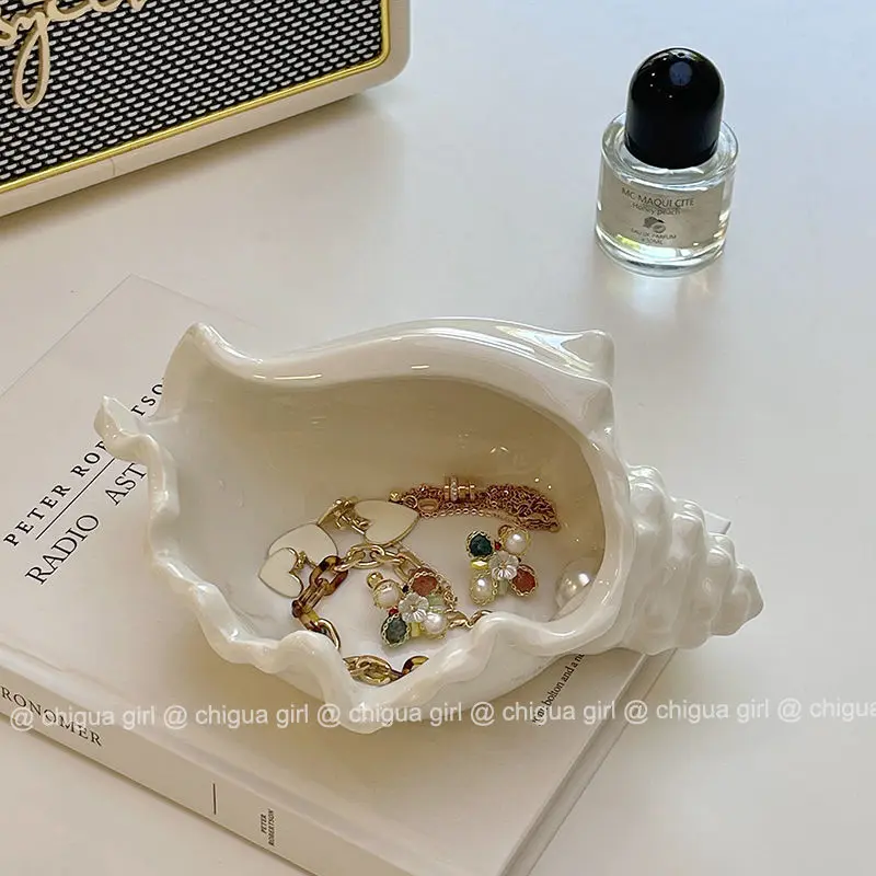 INS Wind Conch Key Storage Tray Ceramic Home Furnishings Living Room Entrance Room Home Furnishings Entry Housewarming Gifts