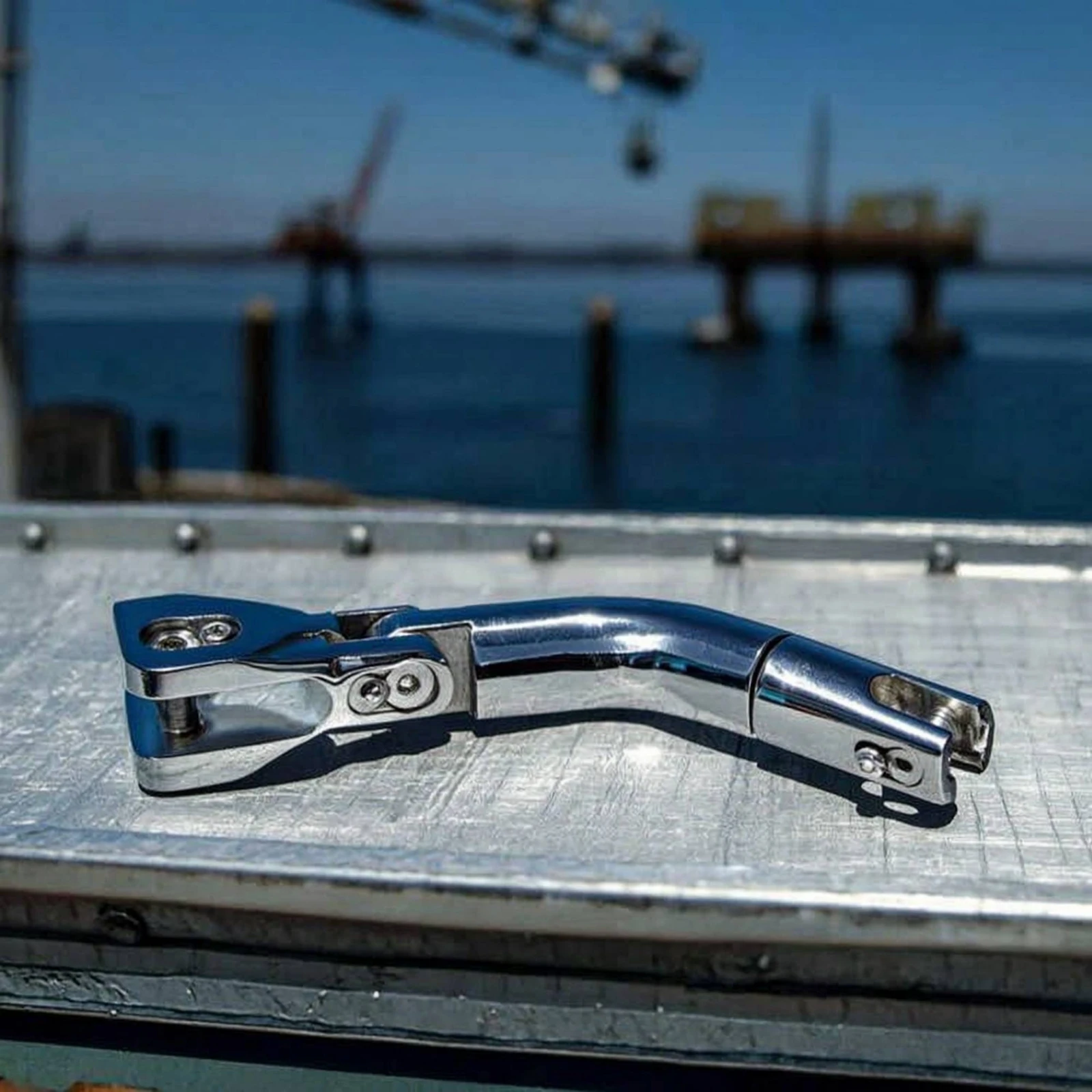 Anchor Connector with Articulated Body Mirror Polished Anchor Chain Swivel Connector Hardware Secure High Strength