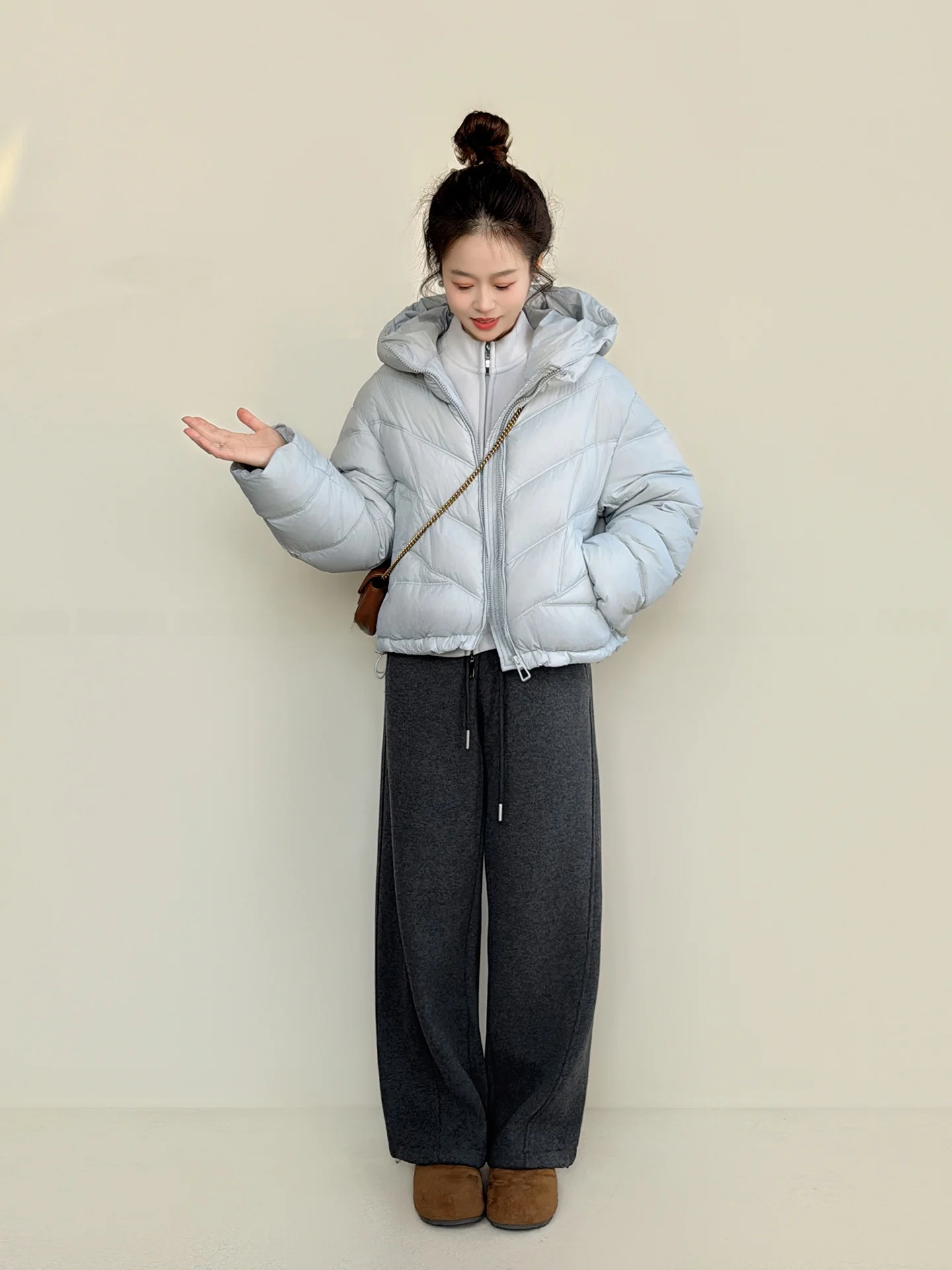 

Women's Hooded Du down Jaet 2025 Winter Warm ort Bread Sle Coat Korean Sle Loose Fit High Waist Zipper Closure