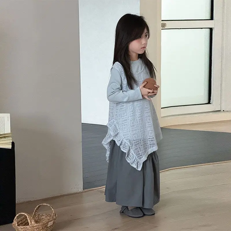 Girls Spring Clothing 2026 New Style Girls' Unique and Beautiful Small Set Spring Top Half Skirt Fashion Leisure Two Piece Set