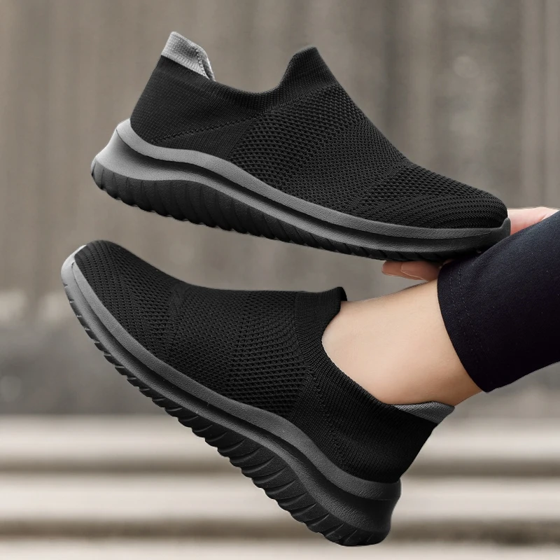 

Men's Shoes Breathable All-match Mesh Shoes Casual Sports Trendy Shoes Men's All-match Wear-resistant Running Shoes for Men