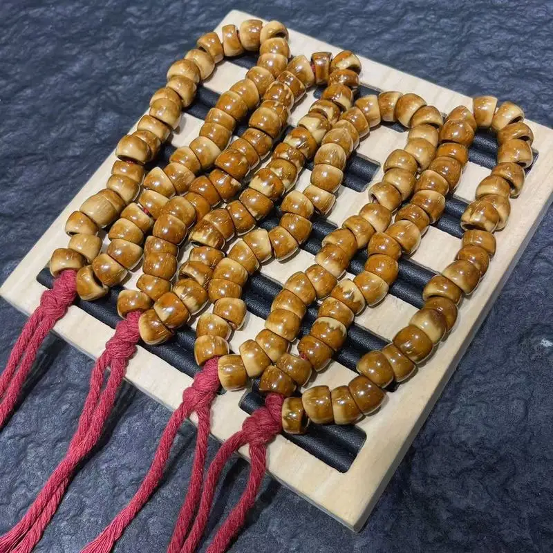 Purple Gold Panda Mouse Large Intestine Bracelet, Handheld